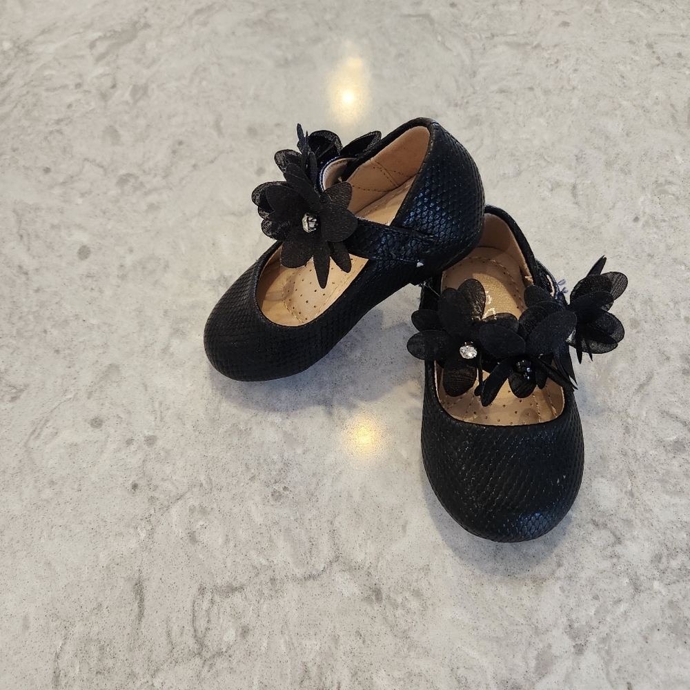 Jolene shoes size 20 - US 4.5